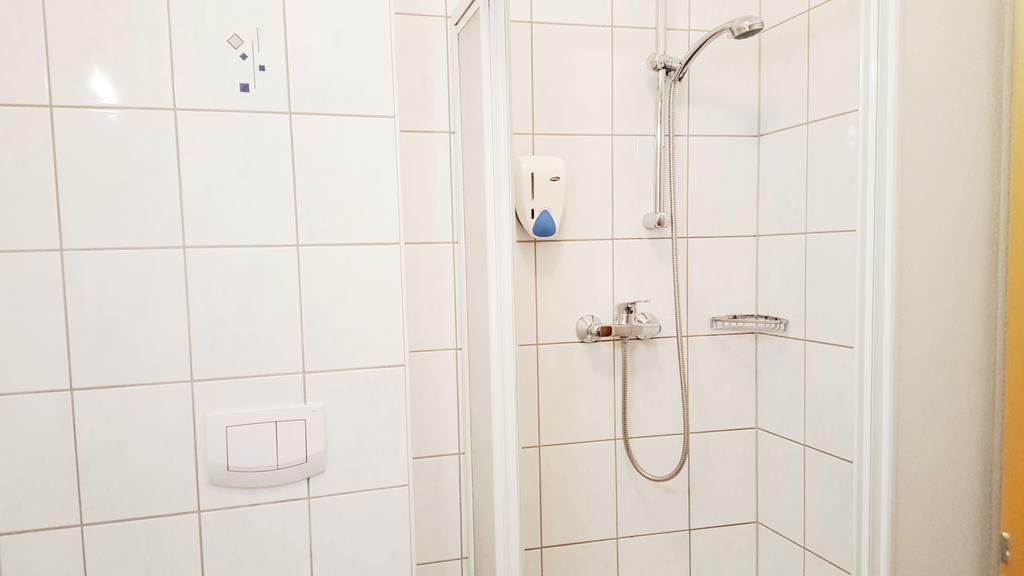 G&K Hotel Guntramsdorf Room photo