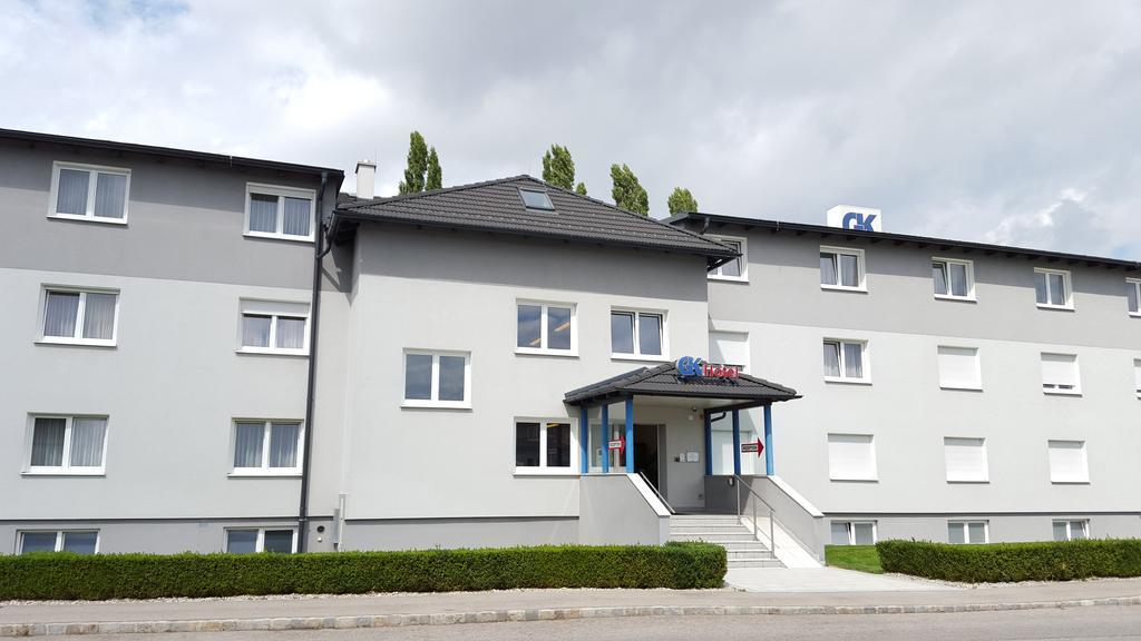 G&K Hotel Guntramsdorf Exterior photo
